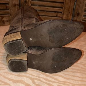 Diba Shoes - Diba tall genuine leather boots. Great condition. Diba Shoes - Diba tall genuine leather boots. Great condition.